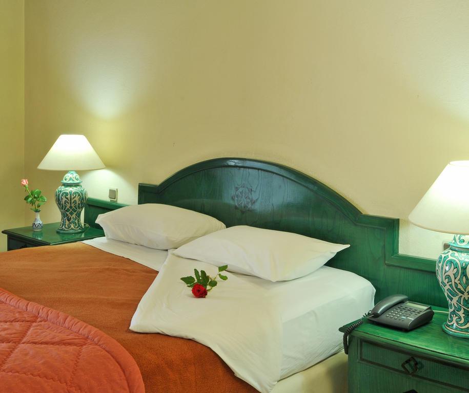 Hotel Volubilis Fes Exterior photo